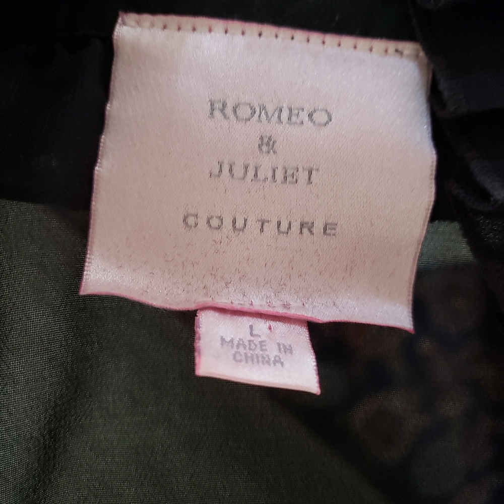 Balck blouse - Picture 3 of 4